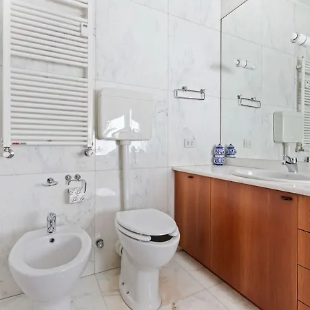 Terrace Penthouse With Duomo View * מילאנו